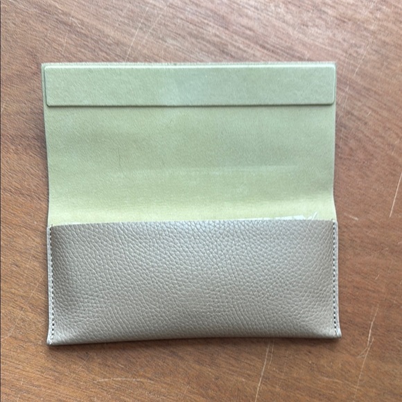 MaxMara Cream Pebbled Leather Glasses Case - Picture 3 of 5